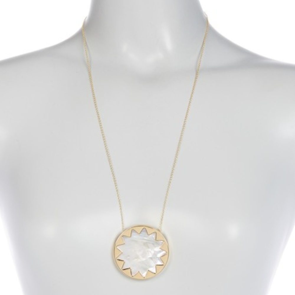 House of Harlow 1960 sunburst necklace